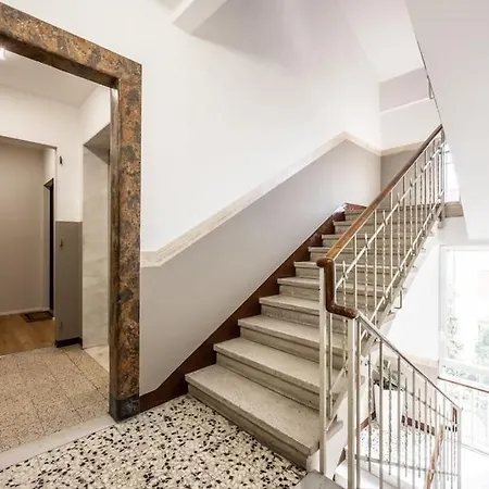 Cucchiari 8b Apartamento