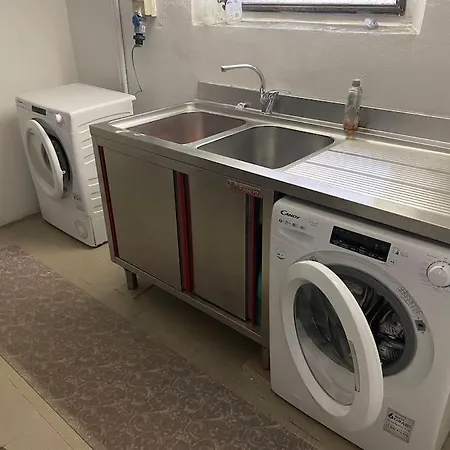 Appartamento Cucchiari 8b *