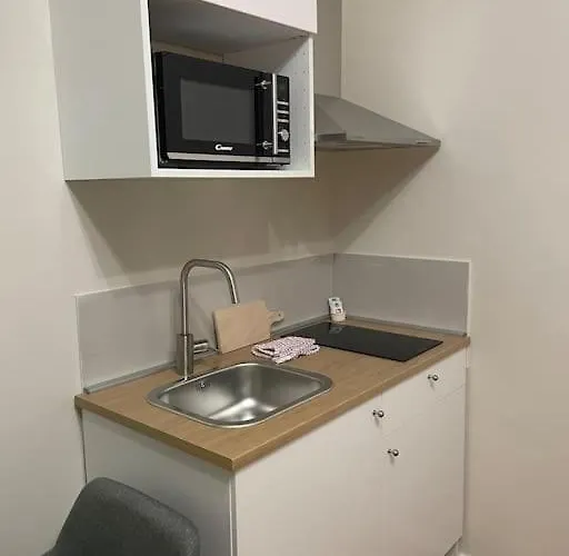 Cucchiari 8b * Modena